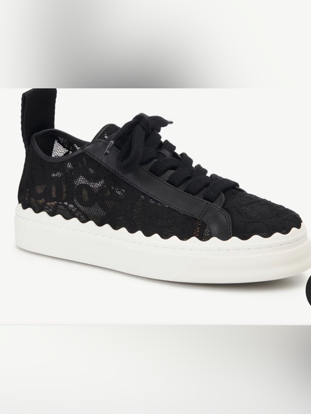 Chloé Lauren Black Lace-Up Low-top Sneakers US Sz 8 EU 38 Like New